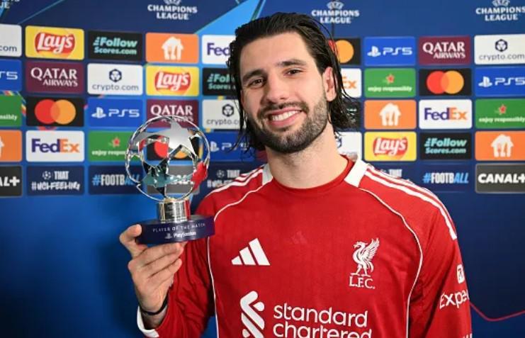 英雄联盟官方赛事网站-杰拉德：索博有能力达到世界级水平，要保持谦逊继续努力踢球